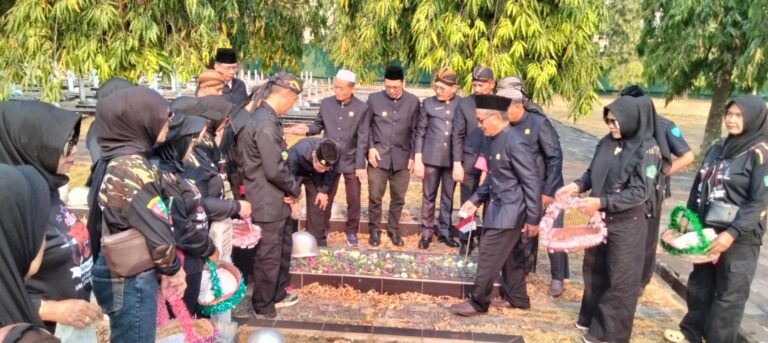 PW PKB Pujakesuma Sumsel Ziarah ke TMP Ksatria Ksetra Siguntang, Kenang Jasa Pahlawan dan Perkuat Persatuan